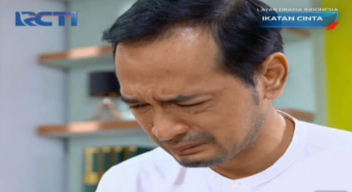 Adegan Irvan, Ikatan Cinta. Pecinta Sinetron Ikatan Cinta bisa kembali menyaksikan cerita dan drama serunya pada pukul 19.45 WIB di RCTI.