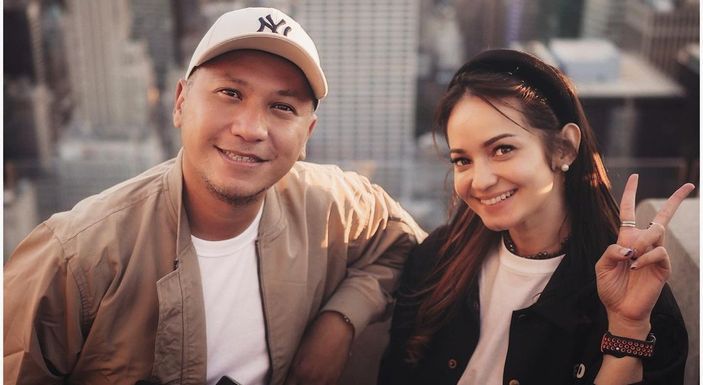 Potret kebersamaan Enzy Storia dan Gading Marten.
