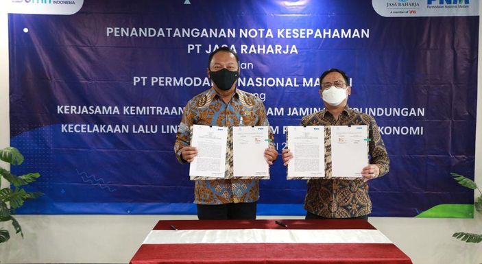 PT Jasa Raharja menjalin kolaborasi dengan PT Permodalan Nasional Madani dalam rangka memberikan program perlindungan kecelakaan lalu lintas dan program pemberdayaan ekonomi.