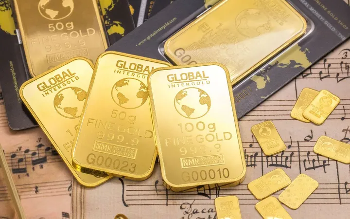 Harga Emas Hari Ini 11 Mei 2025: Stabil di Rp2.004.000 per Gram, Antam dan  Galeri24 Naik Tipis - Kabar Singaparna