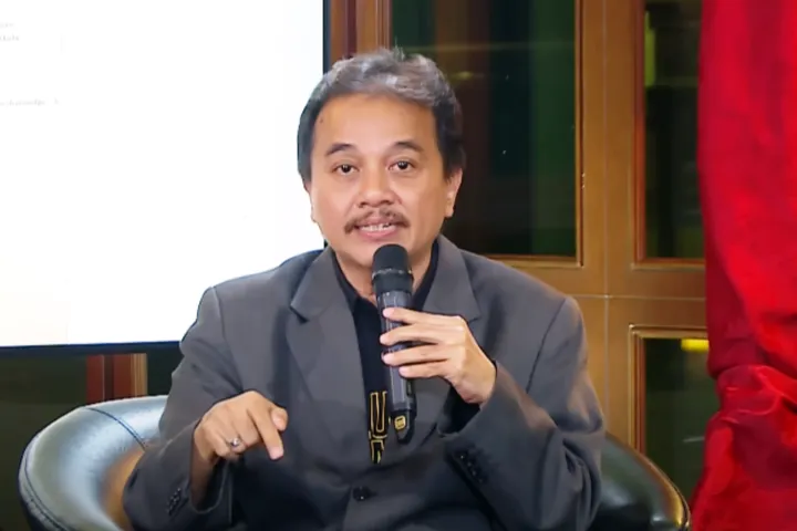 Roy Suryo Kritik Pernyataan Penasihat Ahli Kapolri Soal Polemik Ijazah  Jokowi - Seputar Cibubur