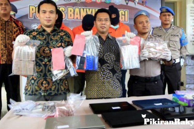 Togel Jawa Timur
, Ganjar Pranowo Minta Kepolisian Berantas Judi Togel Di Purbalingga Pikiran Rakyat Com