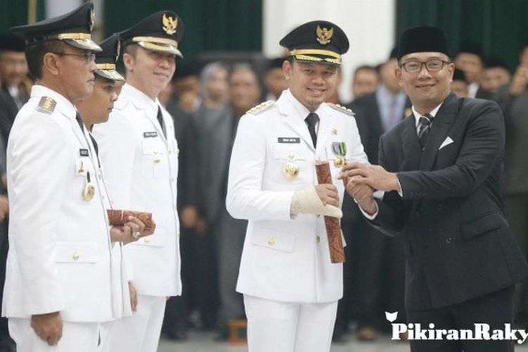 Bogor Berlari Bima Arya Dedie Rachim Janji Tuntaskan Kesemrawutan Kota Bogor Pikiran Rakyat Com