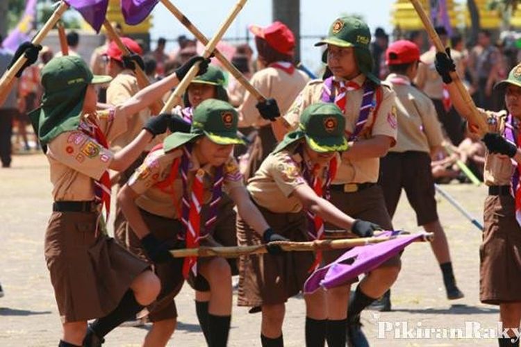  Lencana  Panda untuk Pramuka  yang Melakukan Aksi 