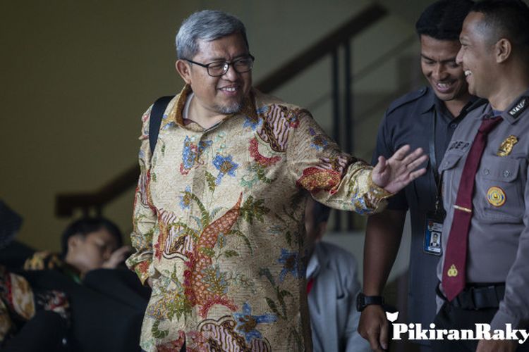Kasus Meikarta Ahmad Heryawan Dikonfirmasi Soal Rekomendasi