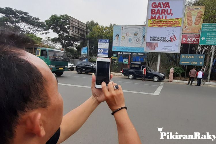 Bappenda Kota Cimahi Tegur Penunggak Pajak Lewat Spanduk