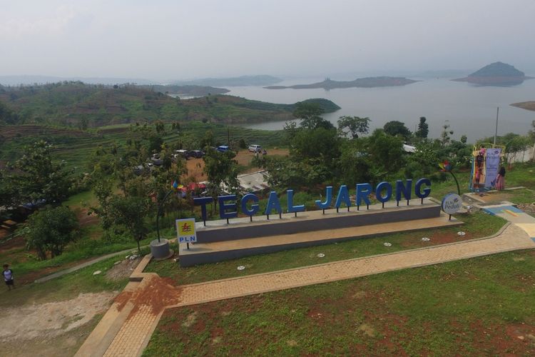 Tegal Jarong Embrio Destinasi Wisata Unggulan Baru Sumedang Pikiran Rakyat Com