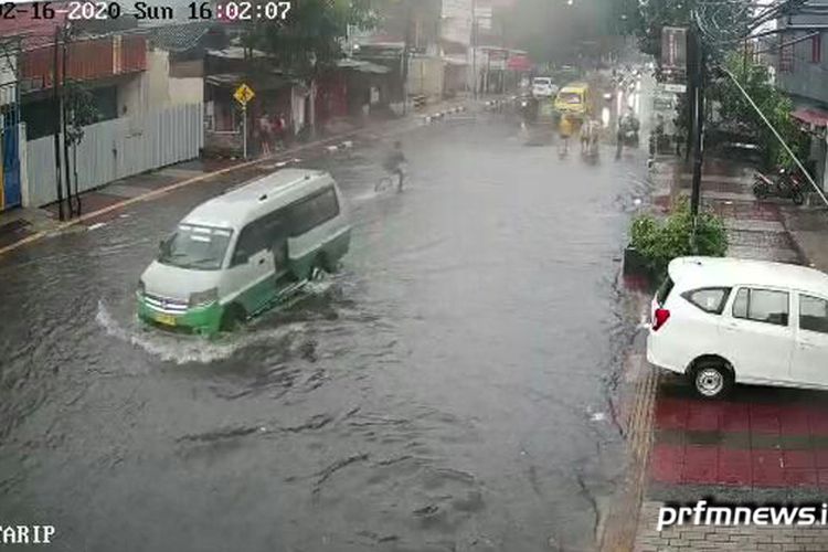 Hujan Deras, Beberapa Daerah di Kota Bandung Kembali ...