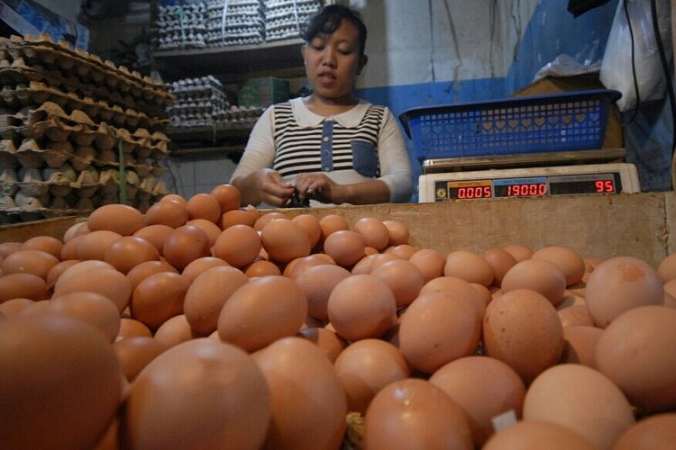 Bulan Ramadan masih Lama, Harga Telur di Pasar Tradisional Kota Cimahi sudah Merangkak Naik - Pikiran Rakyat