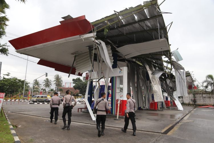 Surat Keterangan Pertamina Satu SPBU Diterjang Puting Beliung Pertamina  Optimalkan 