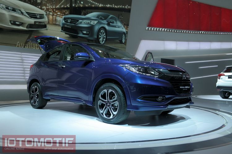  Daftar  Harga  Mobil  Compact SUV Terbaru  Juni 2021  Honda  HRV 