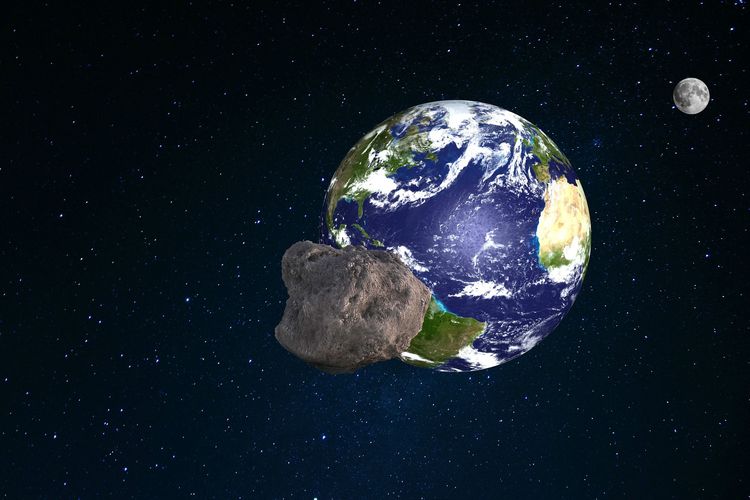 Tomorrow, an asteroid 3 times the size of a football field reaches the closest distance to Earth