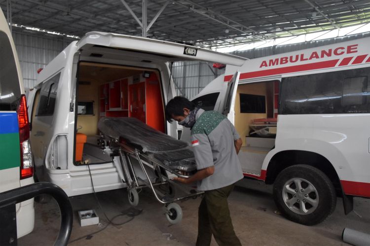 Wabah Covid 19 Bisnis Ambulans Di Bekasi Justru Banjir Pesanan Bahkan Tambah 75 Persen Pegawainya Pikiran Rakyat Com