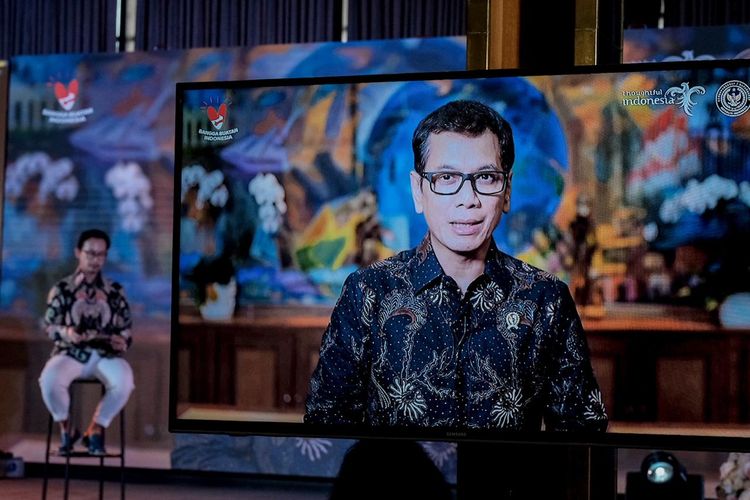 Pagelaran Karisma Batik  2021 Karya Kreatif Lokal Kian 