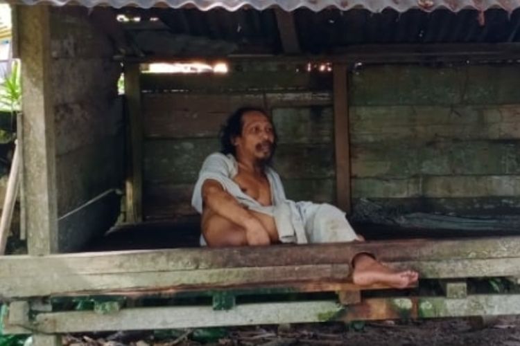 Kisah Obi, Alami Gangguan Jiwa Setelah Pulang Berkuliah di Manado dan Dipasung Selama 30 Tahun