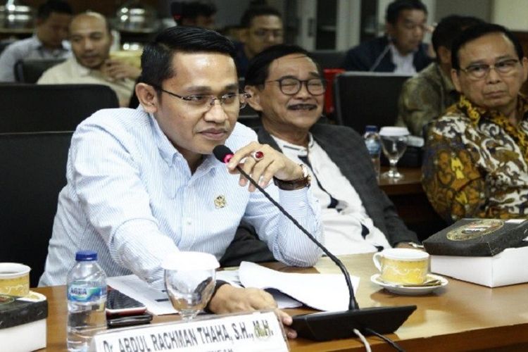 Senator Asal Sulawesi Tengah Ini Minta Kapolri Hentikan ...