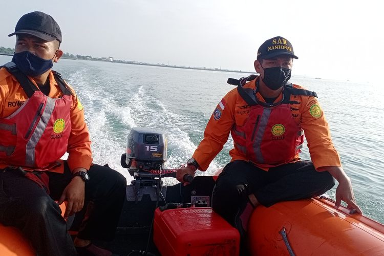 Berlayar Dari Bangkep, KM Tiga Putra Hilang Kontak Menuju Luwuk!