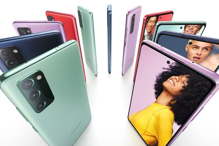 Competing with the Samsung Galaxy S20 FE, the Huawei Nova 8 5G phone comes with powerful specifications and affordable prices