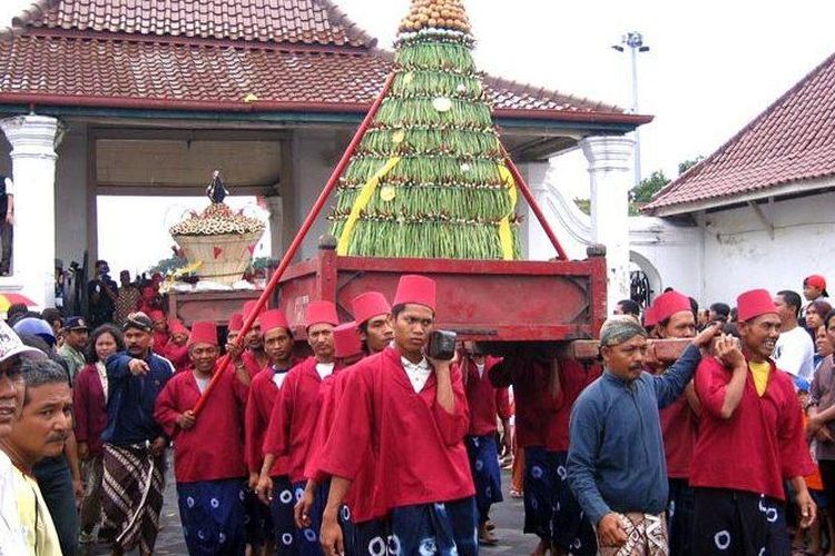 Simak! Tradisi Unik Hari Raya Idul Fitri Dari Berbagai Daerah Di ...