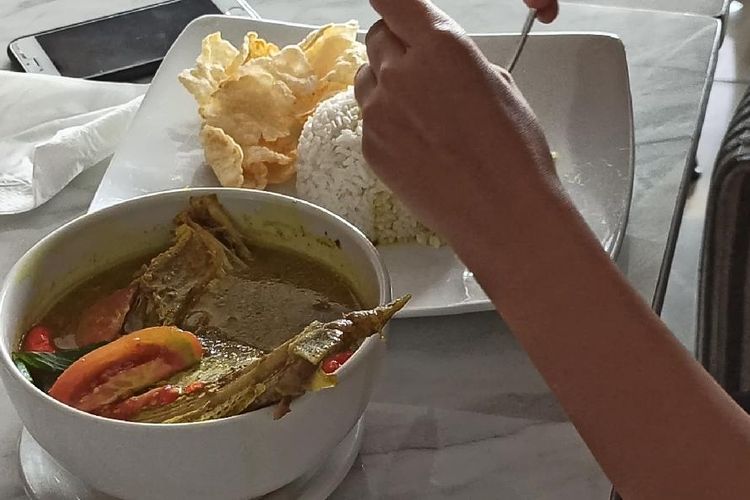 Menikmati Kuliner Baru Di Subang Ada Gombyang Ikan Etong Lezatnya Bikin Ngiler Aksara Jabar