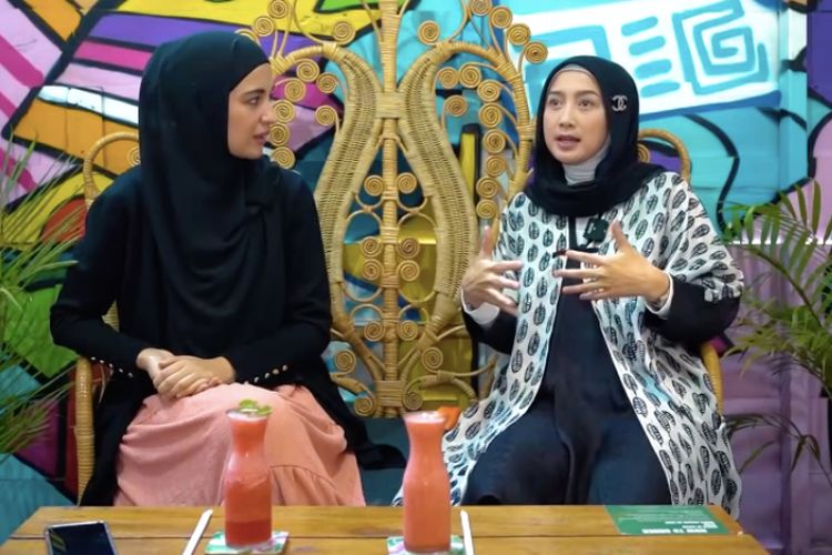 Baju Desy Ratnasari Tersisa 2 Setel Saat Awal Berhijab: Sayu Malu