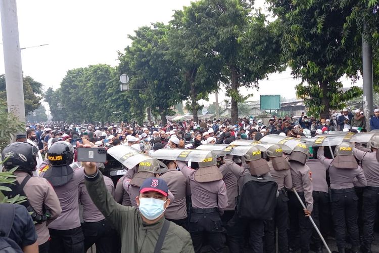 Tepis Kabar Buruh Lokal Iri pada TKA China di PT GNI, Kapolri: Dipicu Provokasi Ajakan Mogok Kerja