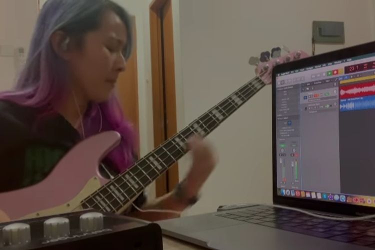 Netizen Puji Kemahiran Chua Kotak Bermain Bass