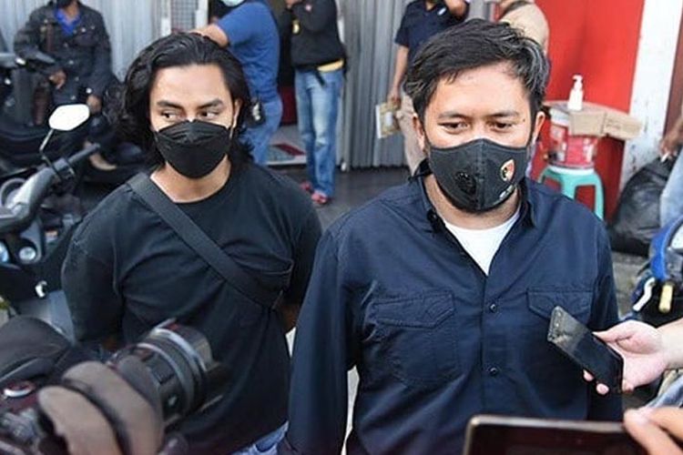 Beroperasi Saat PPKM Darurat, Polisi Grebek dan Segel Panti Pijat di Kota Bandung