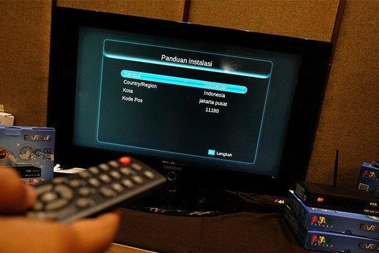 Kominfo siapkan 6,7 juta set top box gratis tv digital