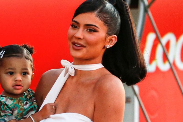 Kylie Jenner dan Travis Scott Dikonfirmasi telah Hamil Anak Kedu