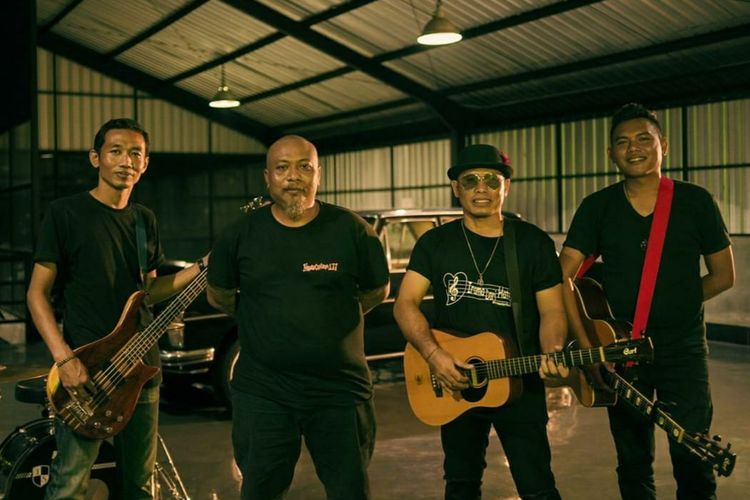 Solo Karir, Yantel Mercy Siapkan 3 Lagu - Buleleng Post - Halaman 2