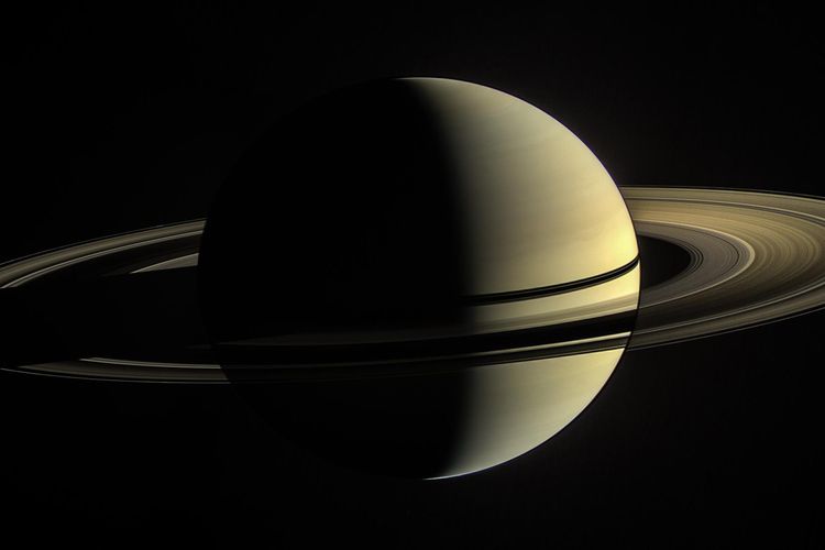 The Sad Story of Cassini, NASA’s Self -Sacrificing Spacecraft Falling to Saturn