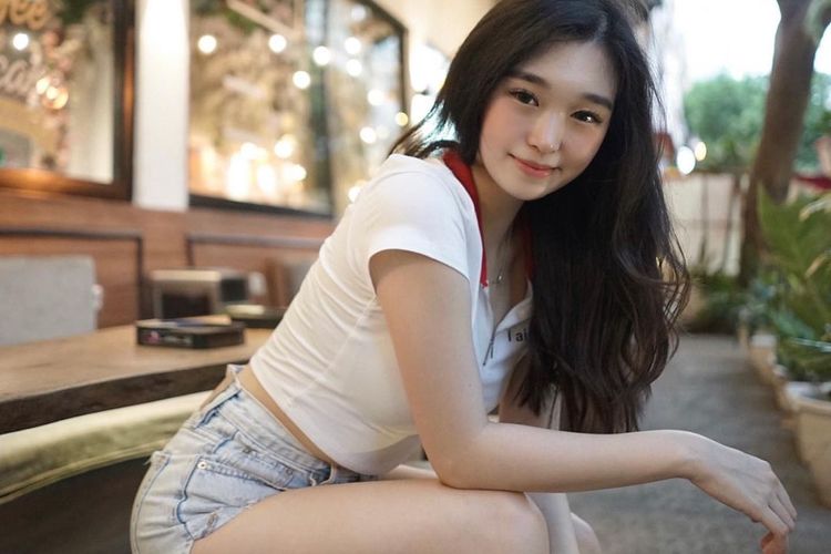 Profil Livy Renata Brand Ambassador Alter Ego yang Pernah Digaji 600 ribu Jadi Pelayan di Coffeeshop - Berita DIY