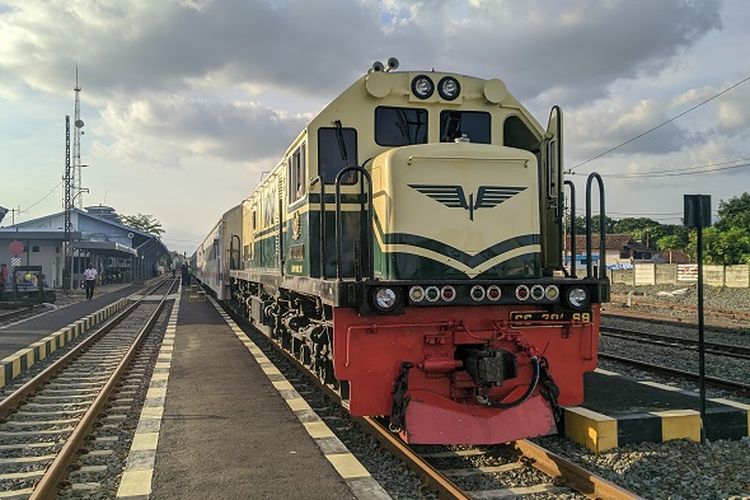 Syarat Naik Kereta Api Terbaru Mulai 9 Maret 2022 Tidak Perlu Rapid