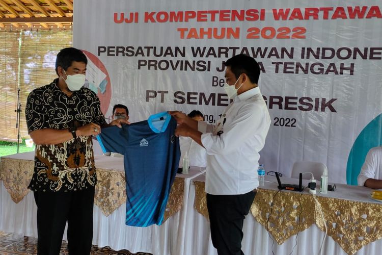 Tutup UKW, Zaenal Arifin Inginkan Wartawan Beri Harapan