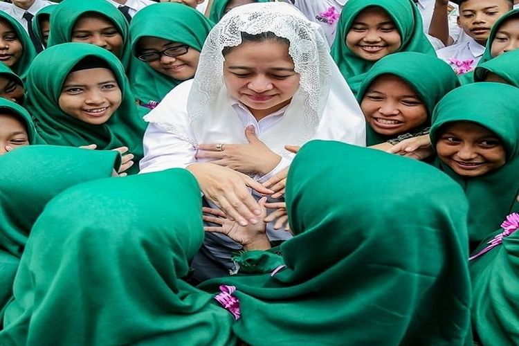 Harlah Ke Harap Fatayat Nu Terus Kerja Nyata Puan Maharani Perempuan Itu Tiang Negara