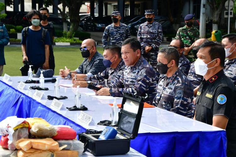 Personel TNI AL Gagalkan Penyelundupan 179 Kg Kokain Senilai Rp1,25 ...