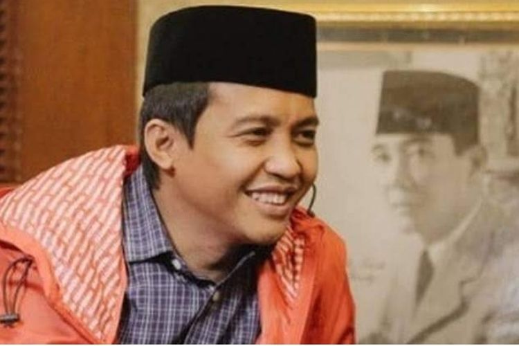 Siapa Raja Juli Antoni? Dilantik Presiden Jokowi Sebagai Wakil Menteri ...