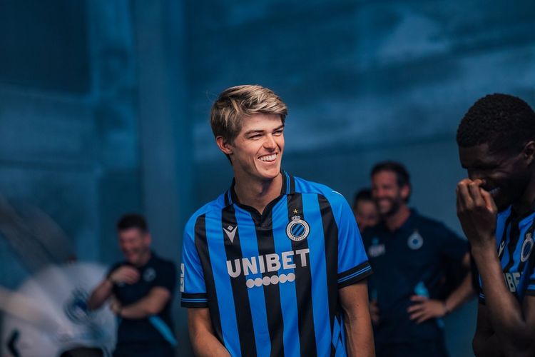 Club Brugge 2020-21 Home Kit