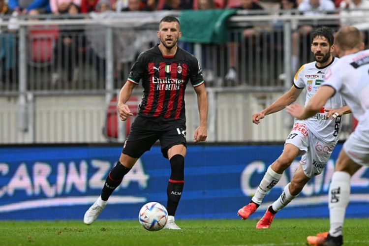 Ante Rebic deixa AC Milan e assina pelo Besiktas 