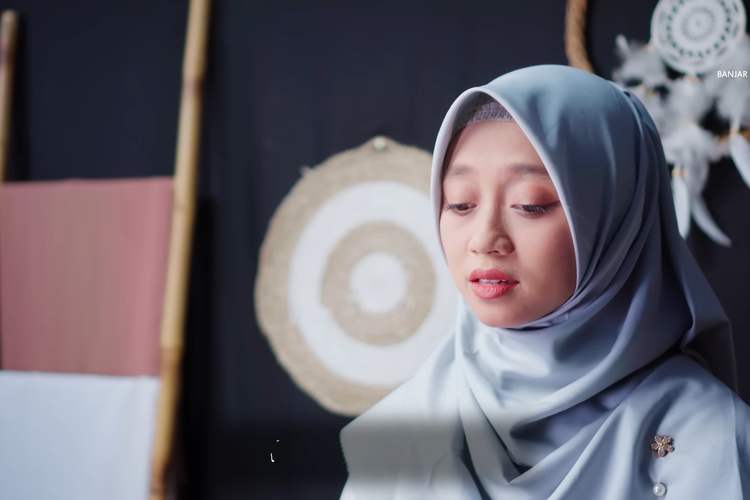 Lirik Sholawat Busyro Lana Versi Nurin Nabila Lengkap Arab Latin Dan Artinya Berita Bantul