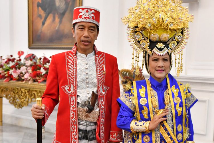 Presiden Jokowi Kenakan Baju Adat Buton Saat Hut Ri Ke 77 Ketahui 3