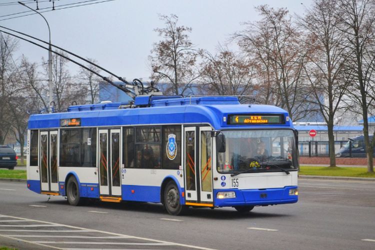 Ekosistem Transportasi Listrik Siap Melejit, Pemprov DKI Operasikan 300 Bus Listrik Tahun 2023