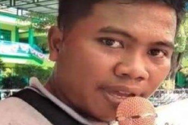 Profil Sarino Penyanyi Lagu Dir Dur Daeng Viral Di TikTok, Begini Kisah ...