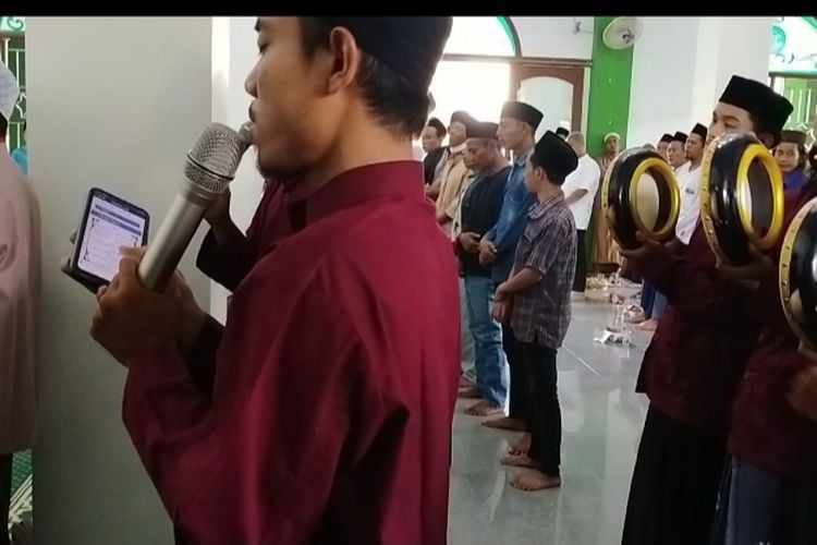 Mengenal Hadrah Seni Menabuh Rebana Yang Mengiringi Lantunan Sholawat Sering Tampil Pada Acara