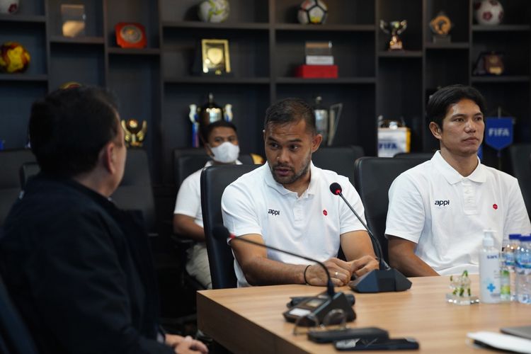 Ditemui APPI, Ketua Umum PSSI Mengaku Tengah Berusaha Agar Kompetisi Bisa Jalan Lagi