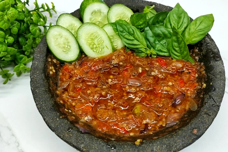 Cara Mudah Buat Sambal Terasi Paling Enak Dipadu Dengan Sayur Sop Jadi