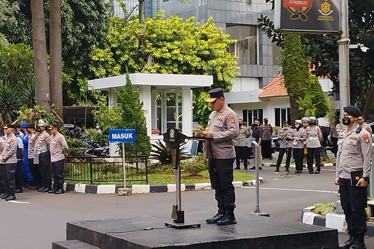 Kapolda Metro Jaya Sampaikan Duka Mendalam terhadap Korban Gempa Cianjur