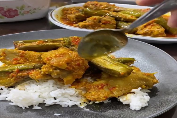 Ini Dia Resep Rica Ayam Kampung Pedas Yang Bikin Boros Nasi Dan Makan