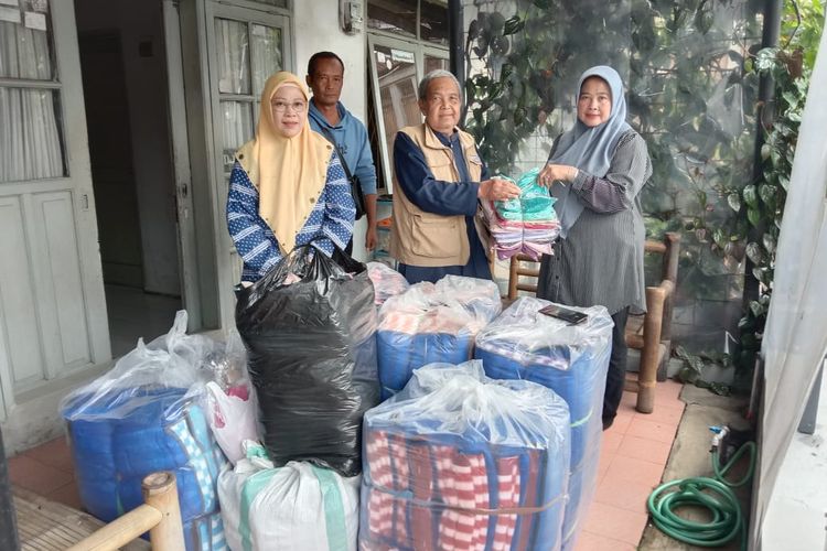 Antar Kita, Titipan Sumbangan untuk Korban Gempa Cianjur dari Pembaca PR Mulai Disalurkan